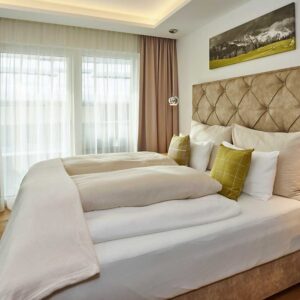 voucher "bedroom"